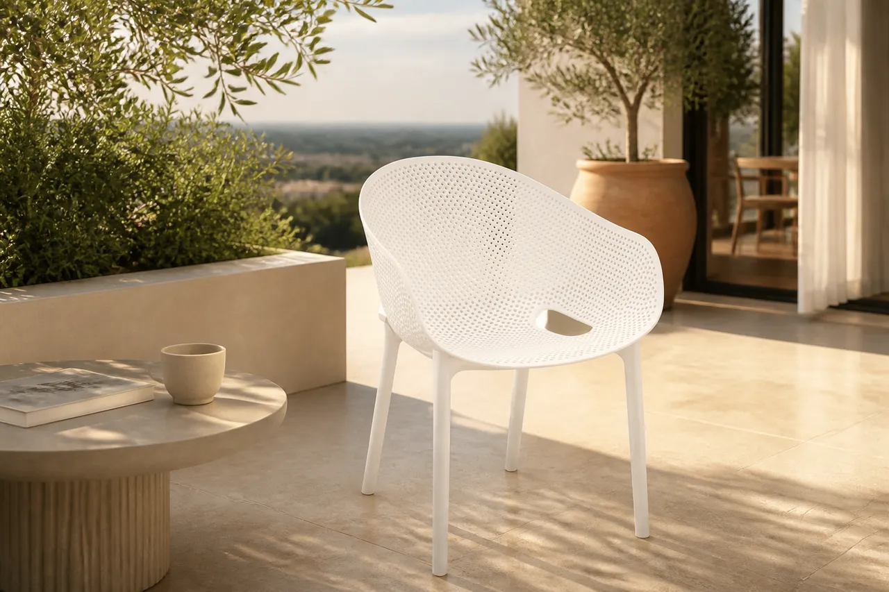 Ready for sunny and rainy terrace moments