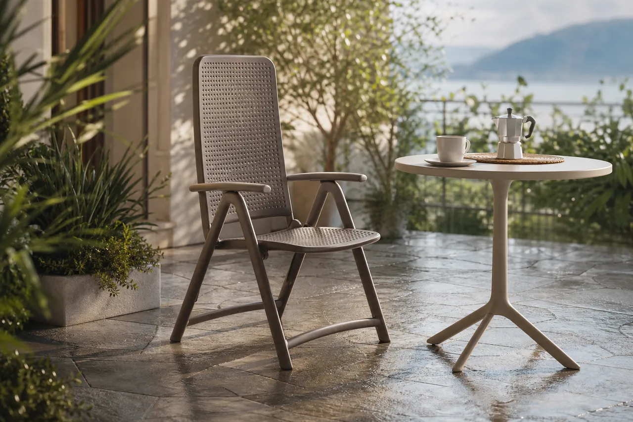 Easy outdoor moments, right where you need them